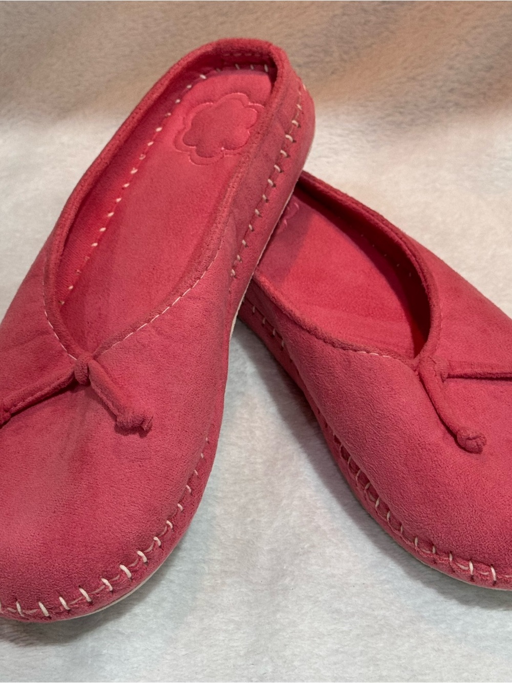 isotoner Women's Coral Pink Suede Moccasin Slip-Ons